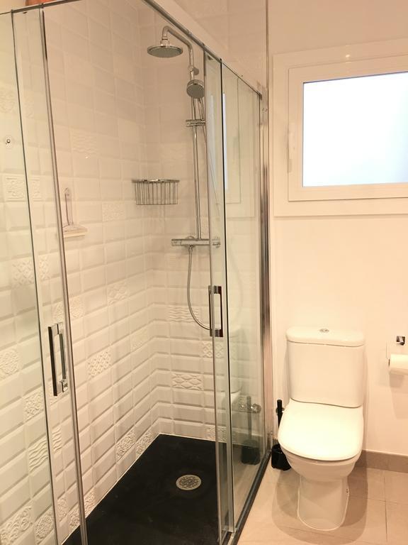 Aiguaneu Apartaments Center บลาเนส ภายนอก รูปภาพ